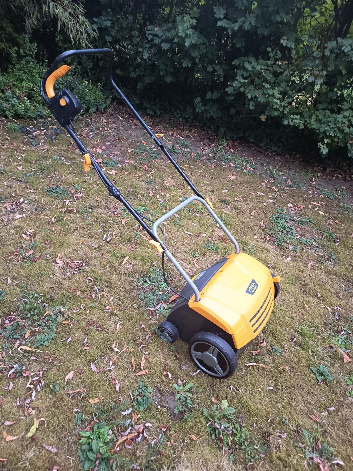 stiga sv 213e elektrische verticuteer machine45€, Tuin en Terras, Verticuteermachines, Ophalen of Verzenden