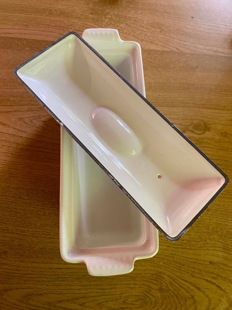 le creuset terrine 28 cm en 32 cm, Huis en Inrichting, Keuken | Potten en Pannen, Gebruikt, Gietijzer, Overige typen, Le Creuset