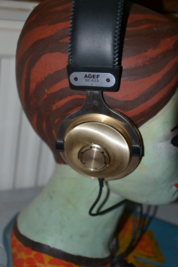 vintage headphones, Ophalen