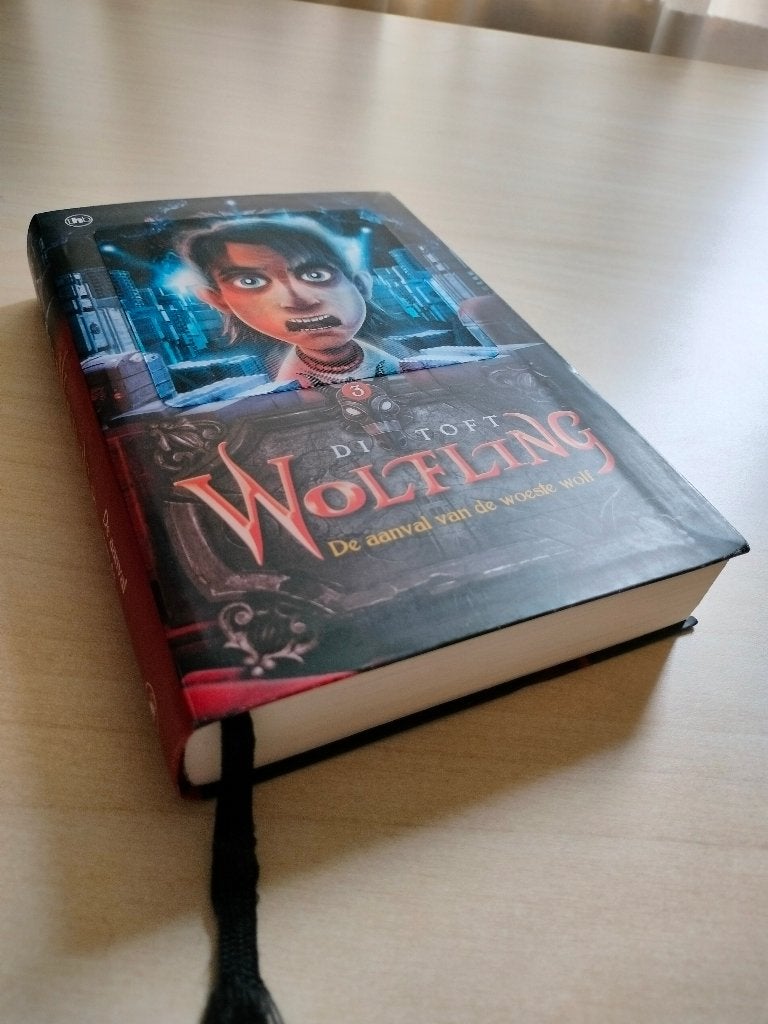 Wolfling 3: De aanval van de woeste wolf, Enlèvement ou Envoi, Fiction, Comme neuf, Di Toft