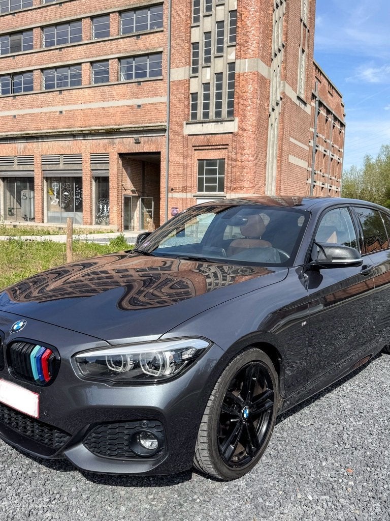 BMW 116i  MPACK-LEDER-SUNROOF, Leder, Particulier, Dealer onderhouden, Te koop