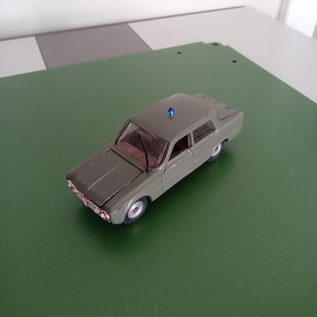 ALFA ROMEO-GIULIA  -POLICE -POLITOYS 1/43, Hobby en Vrije tijd, Verzenden