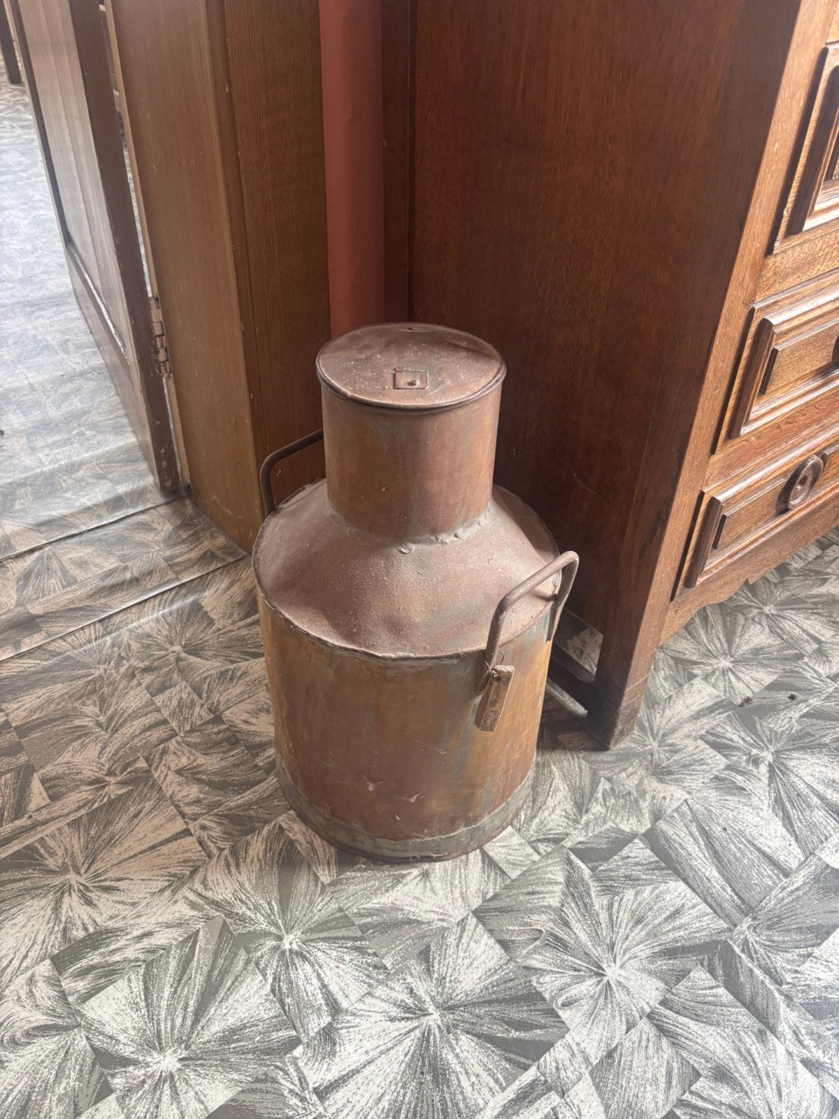 Carafe cuivrée avec couvercle, Jardin & Terrasse, Enlèvement, Utilisé