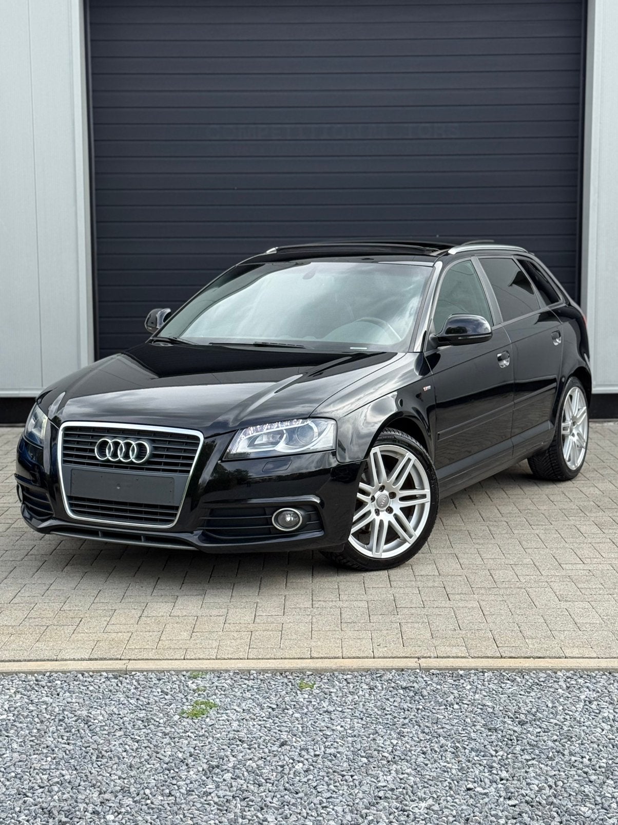 Audi A3 S-line 1.8 TFSI Benzine 160pk Gekeurd, Bluetooth, Zwart, Zwart, Leder