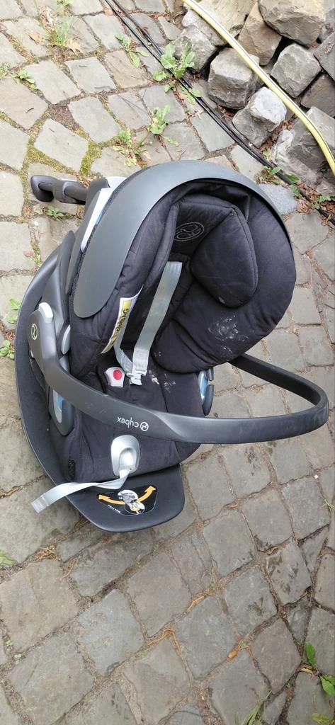 Cybex maxicosy met base, Enlèvement ou Envoi