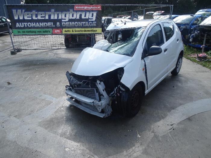 Schokdemperpoot links-voor van een Suzuki Alto, Auto-onderdelen, Gebruikt, -, -, Ophalen of Verzenden