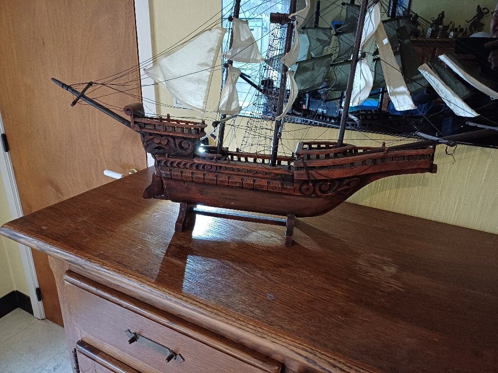 maquette in hout van oud zeilschip, Antiek en Kunst, Ophalen