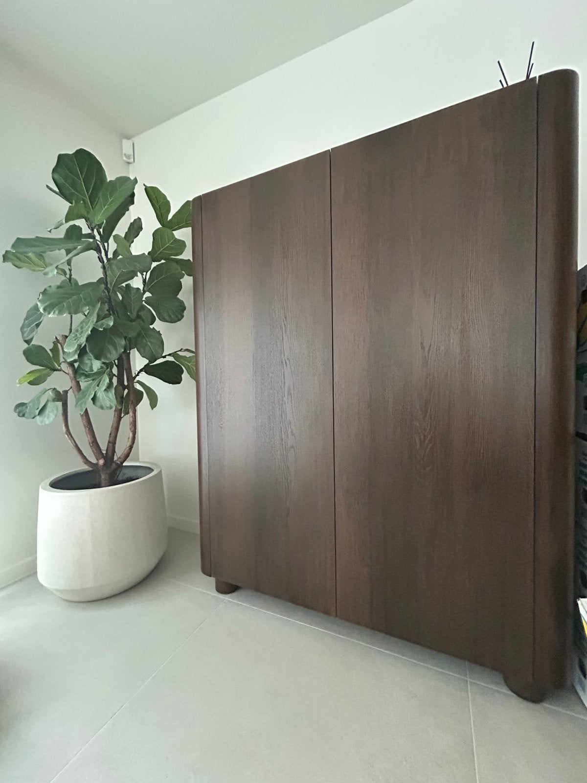 Barkast Curvato gerookte eik, Ophalen, Japandi, 100 tot 150 cm, Eikenhout