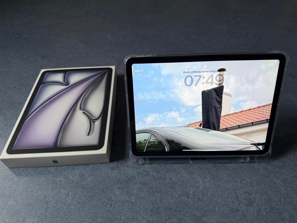 Apple iPad Air 11" M3 Wifi 128GB Spacegrijs, Computers en Software, Windows Tablets, Ophalen of Verzenden, Zo goed als nieuw