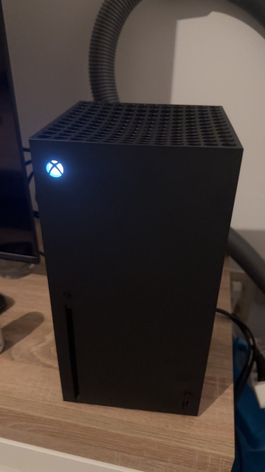 Xbox série X 1TB, Consoles de jeu & Jeux vidéo, Consoles de jeu | Xbox Series X & S, Enlèvement ou Envoi, Comme neuf, Xbox Series X