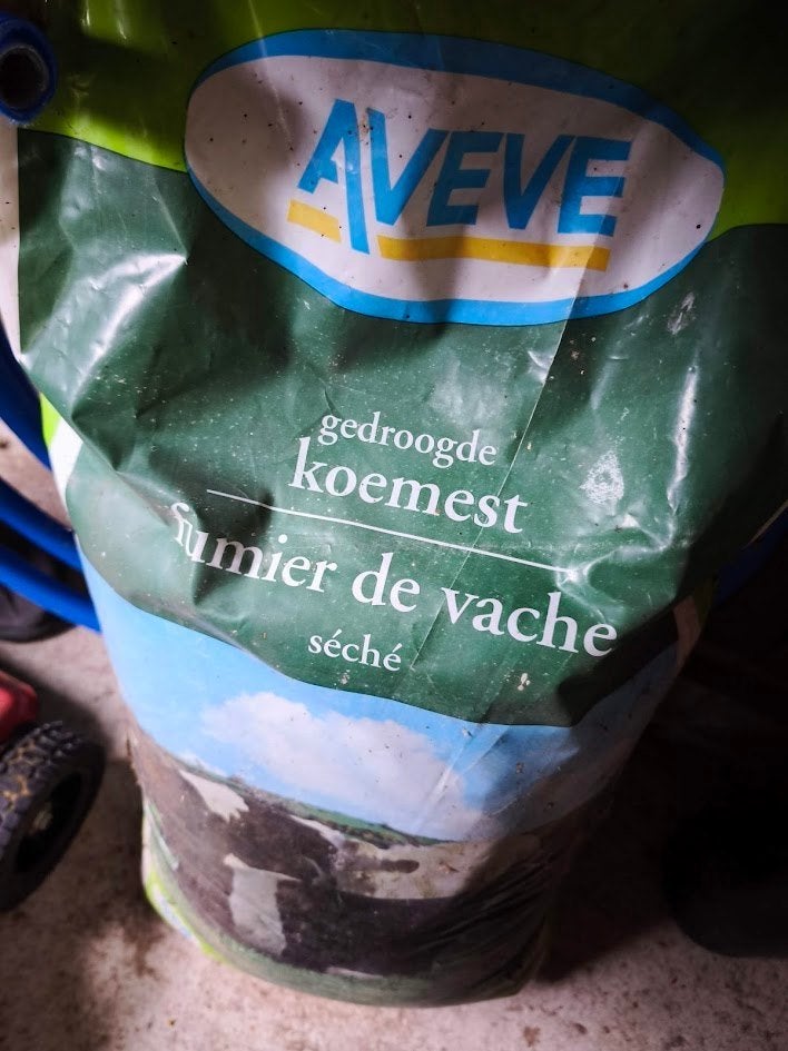 Gedroogde koemest - Nieuw in verpakking, Tuin en Terras, Aarde en Mest, Koemestkorrels, Ophalen