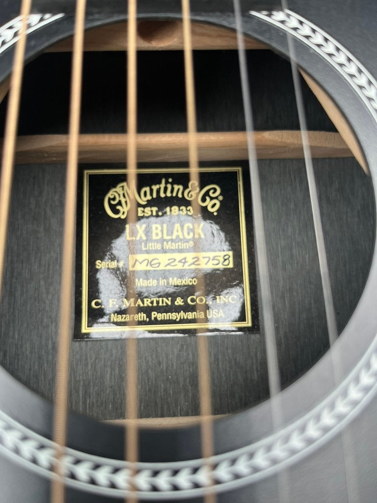 CF Martin LX Little - (reis) Gitaar, Zwart Inc. Gitaartas, Muziek en Instrumenten, Ophalen of Verzenden, Zo goed als nieuw, Western- of Steelstringgitaar