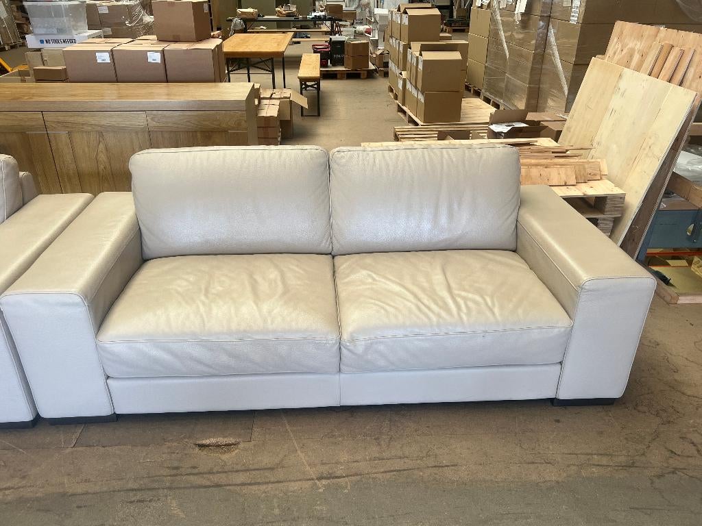 Fauteuil en cuir 2.5, 75 à 100 cm, Enlèvement ou Envoi, Banc droit, Utilisé
