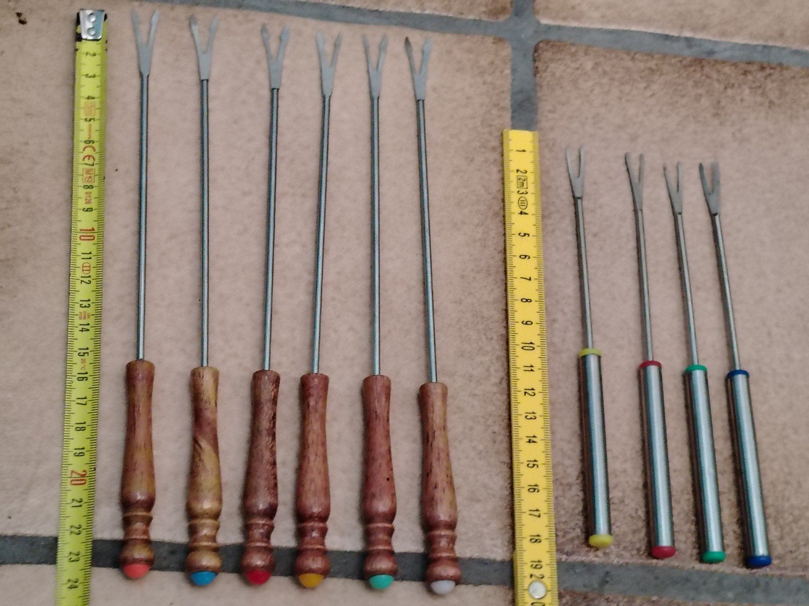 PIC À BROCHETTE - 6 X POIGNÉE EN BOIS - 4 X EN INOX, Enlèvement ou Envoi