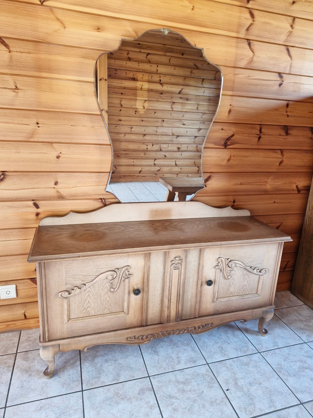 Commode, Ophalen