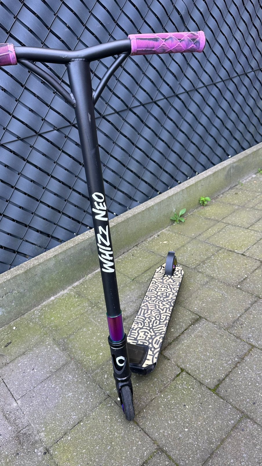 Lionelo Whizz Neo Stuntstep + GLOEDNIEUWE extra wielen!, Enlèvement, Comme neuf