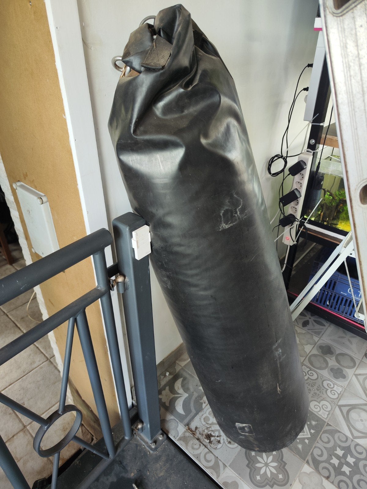 Bokszak 130 cm, Sports & Fitness, Boxe, Enlèvement, Utilisé, Sac de boxe