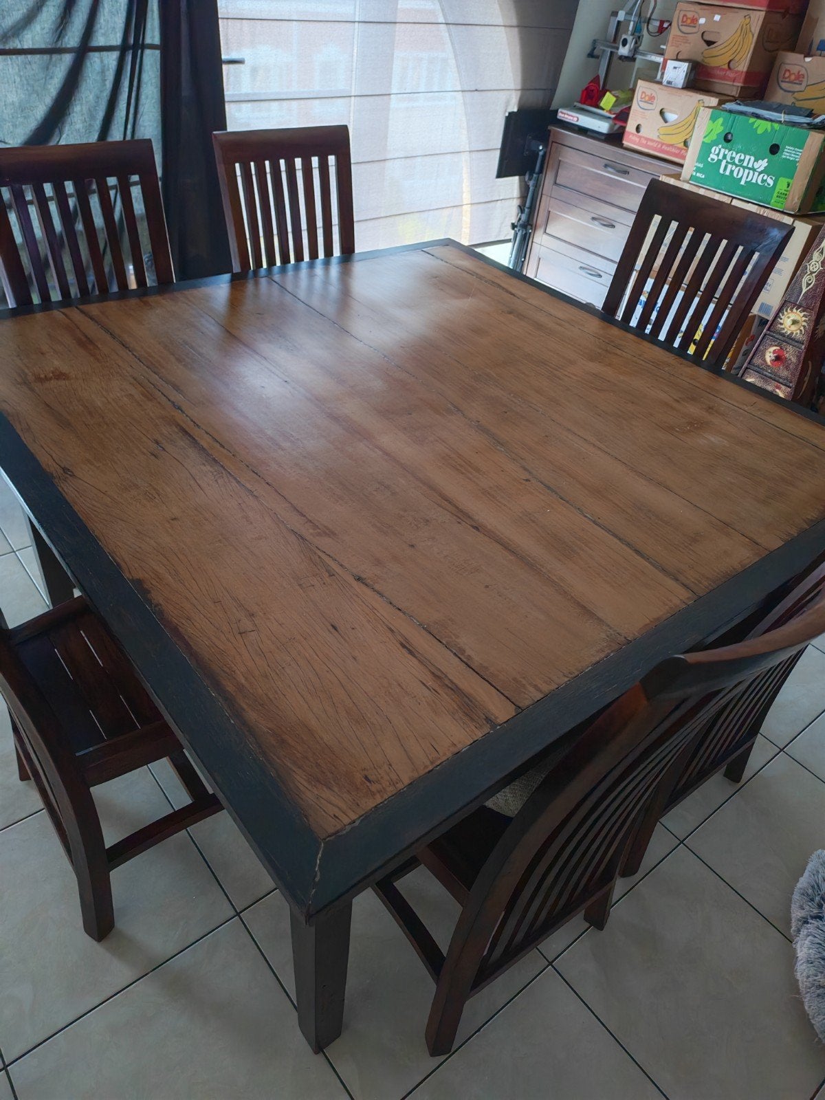 Superbe table unique + 6 chaises, Enlèvement