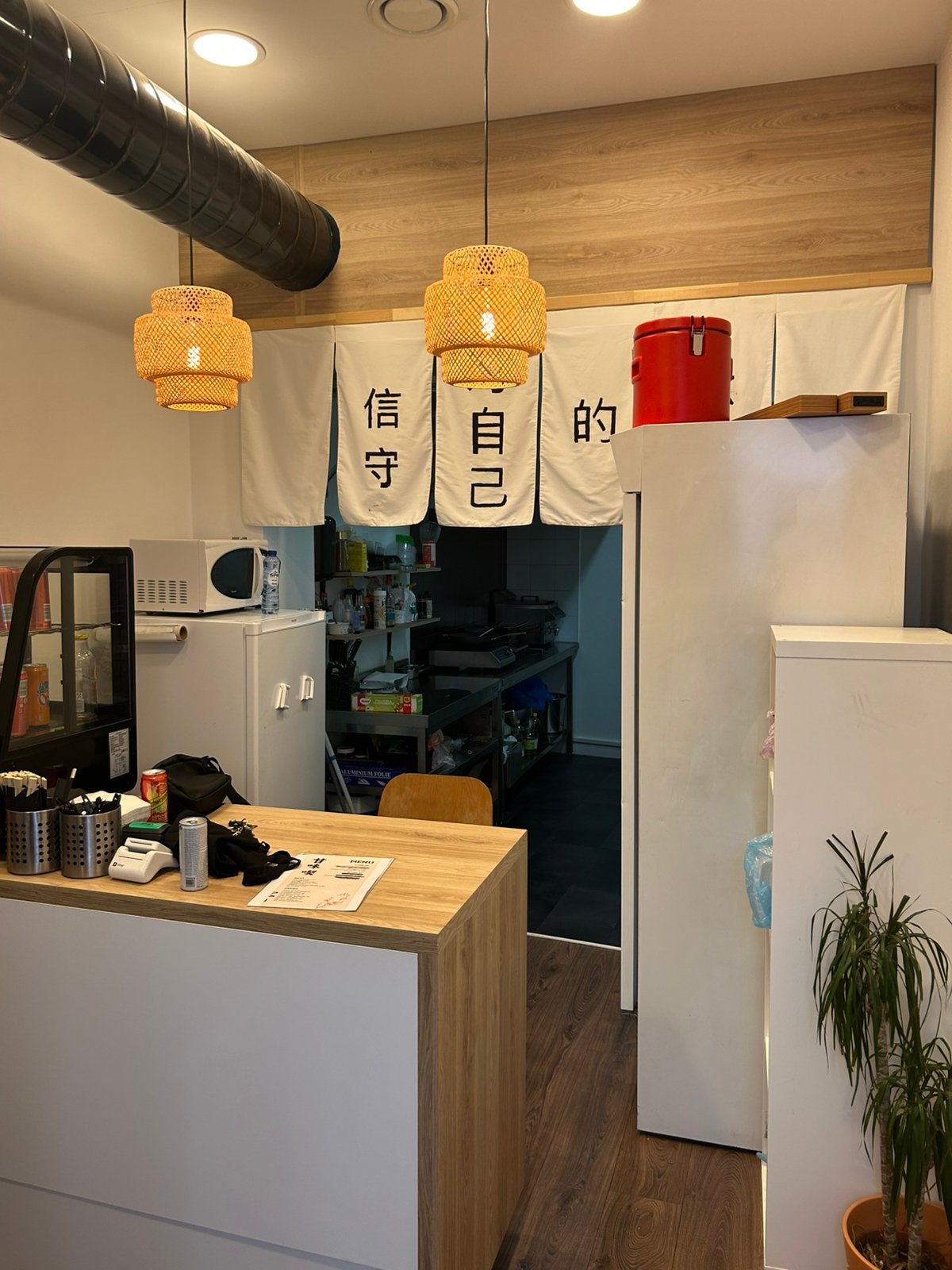 Fond de commerce horeca  a remettre complet avec equipement, Enlèvement, Comme neuf, Bois