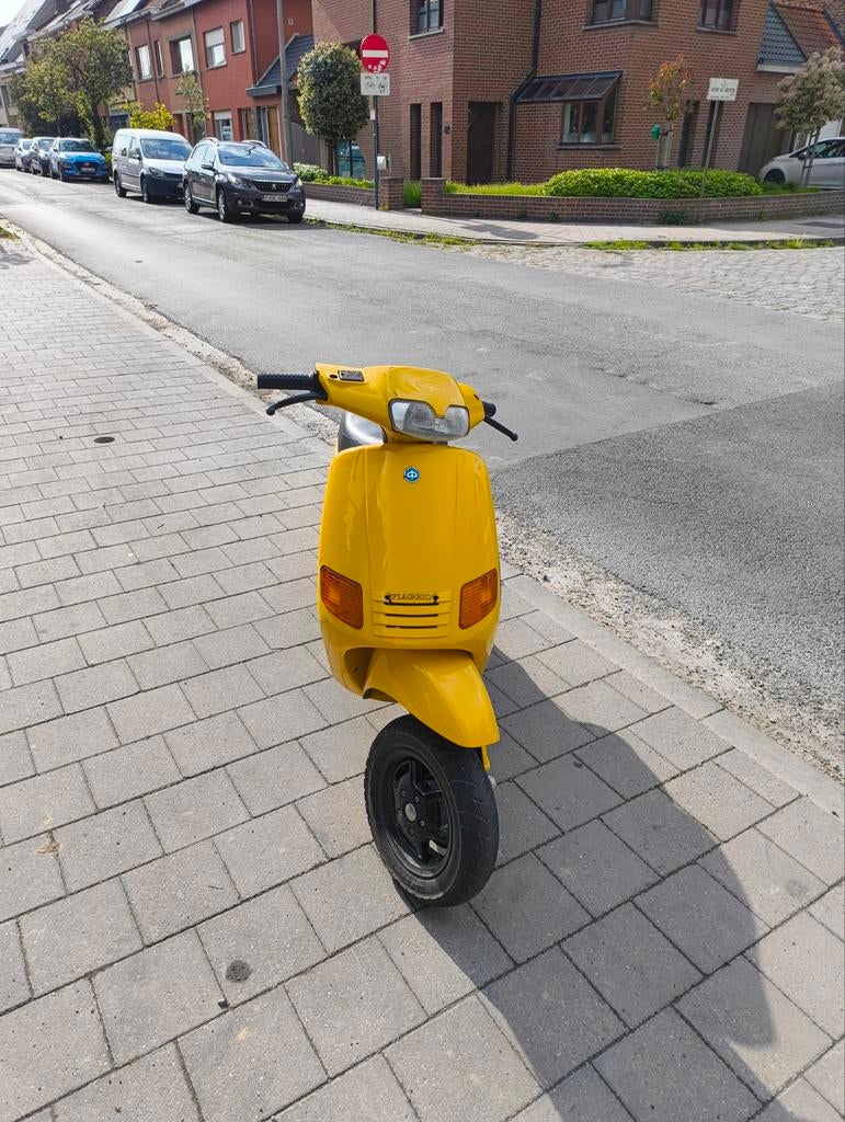 Piaggio zip fastrider, Fietsen en Brommers, Scooters | Piaggio, Tweetakt, Zip, Ophalen of Verzenden, Klasse B (45 km/u)