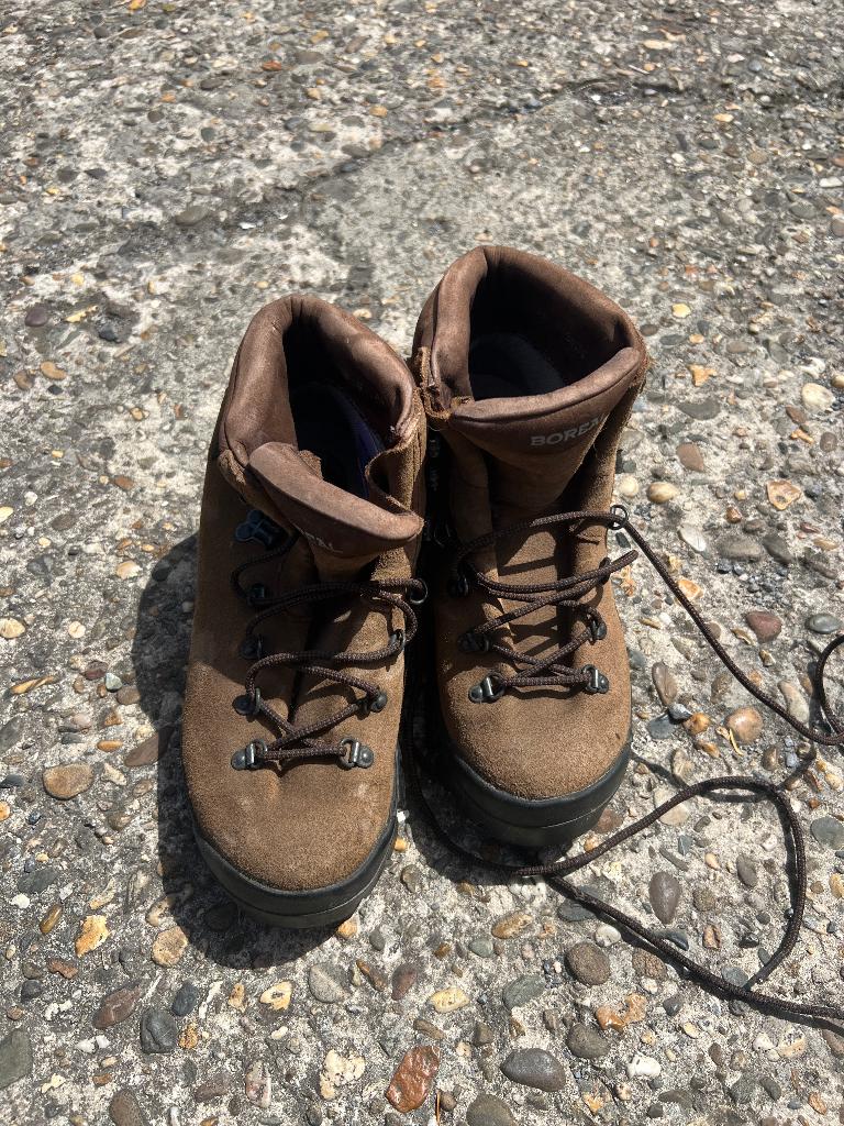 Chaussures de randonnée 39,5 Neuve, Enlèvement, Neuf, Chaussures