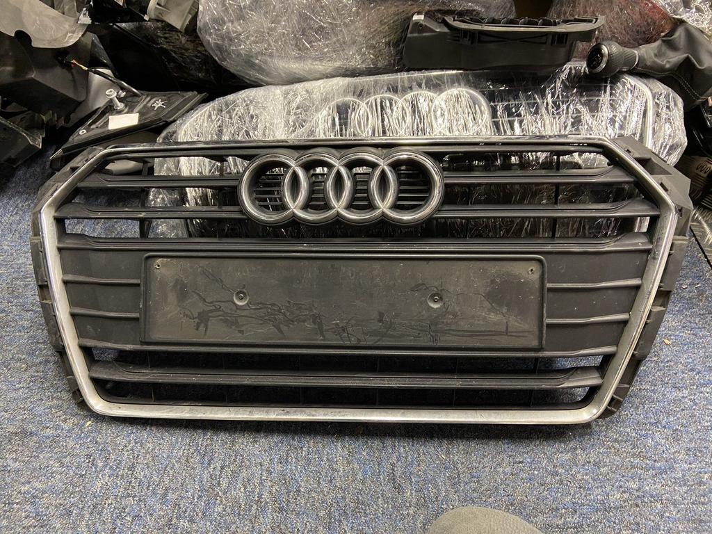 AUDI A4 B9 8W FACELIFT GRILL ORGINEEL BJ.2019-2020 8W0853651, Auto-onderdelen, Gebruikt, -, -, Ophalen of Verzenden