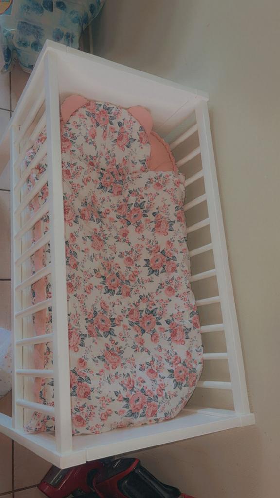 Wiegje, Kinderen en Baby's, Ophalen, Zo goed als nieuw, Matras