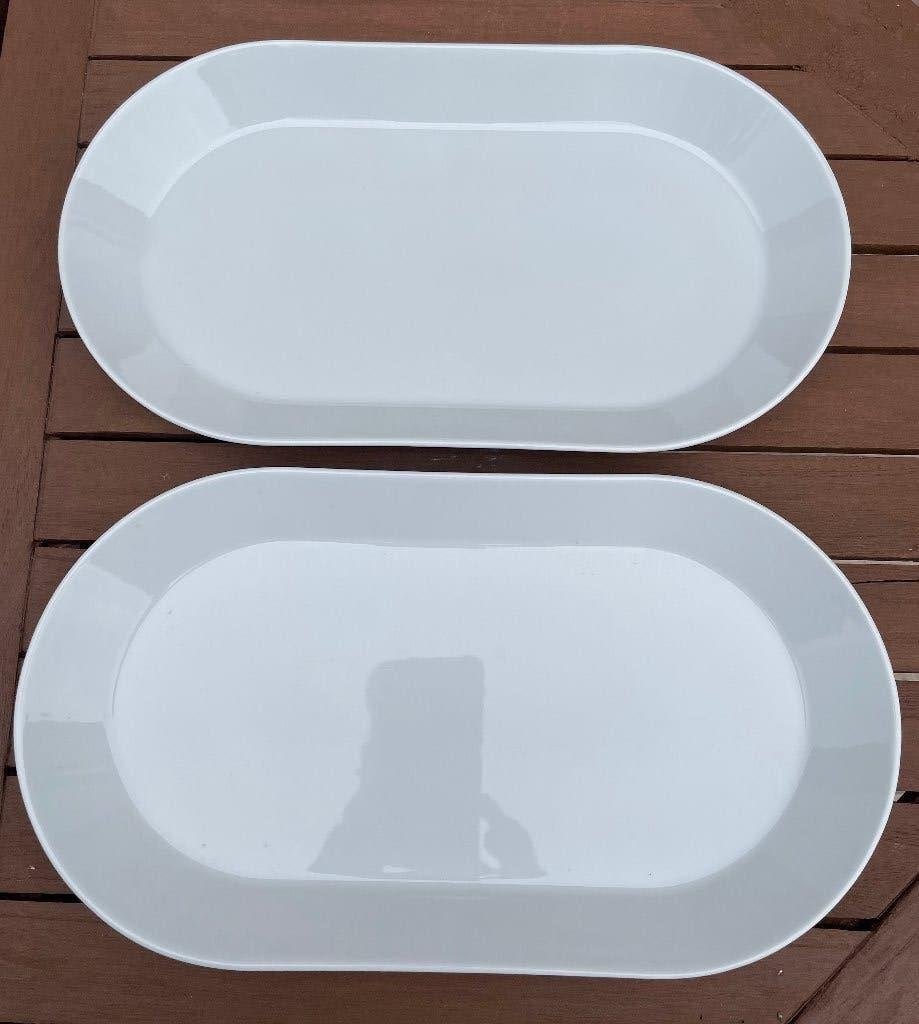 2 long plats ovale IKEA+ autres assiettes et plats, Enlèvement, Comme neuf, Noir, Autres matériaux