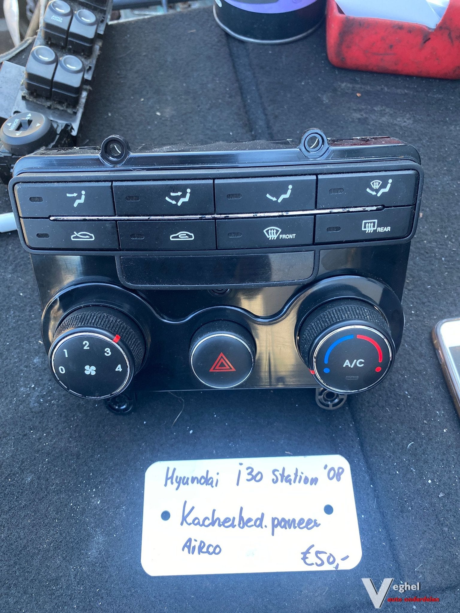 Hyundai I30 station 1.6 Diesel 2008 2500138  Kachelbediening, -, Utilisé, -, -