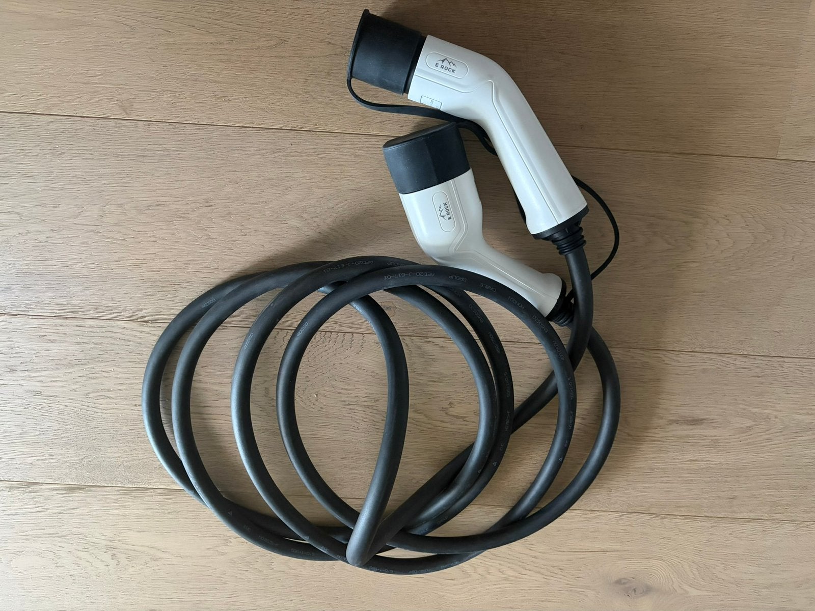 eRock laadkabel type 2, 3 fase, 32A, 22kW, 3 meter, Auto diversen, Laadpalen, Ophalen, Zo goed als nieuw, Laadkabel