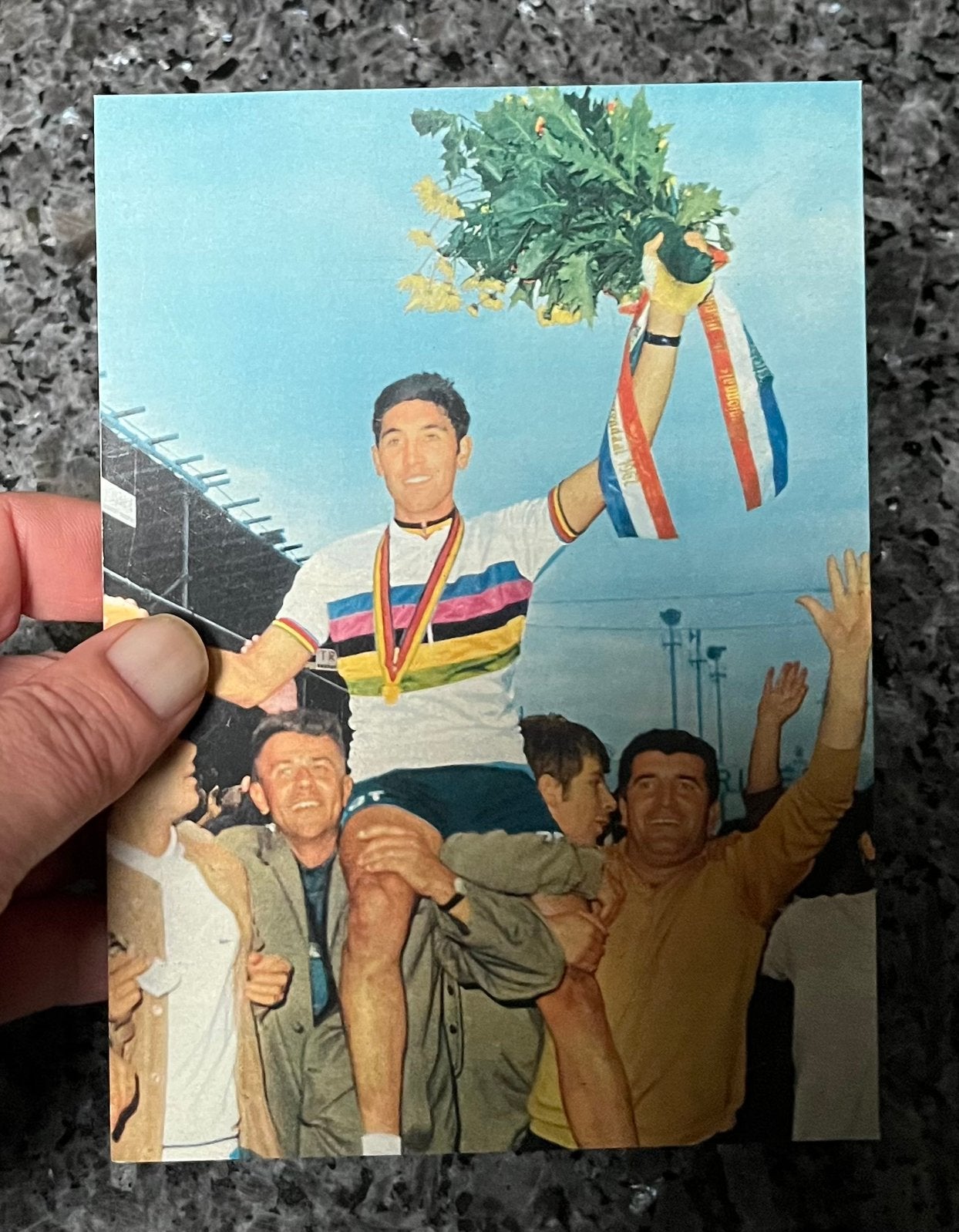 Wielrenner Eddy Merckx wereldkampioen, Verzamelen, Ophalen, Zo goed als nieuw