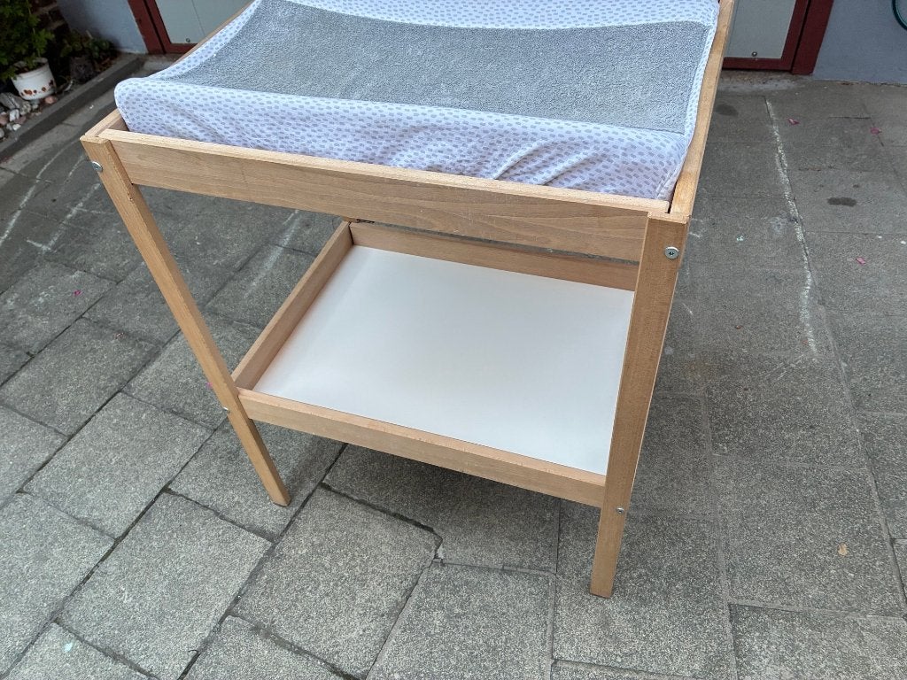 Table à langer/aankleedtafel ikea, Ophalen, Zo goed als nieuw, Tafel(s)