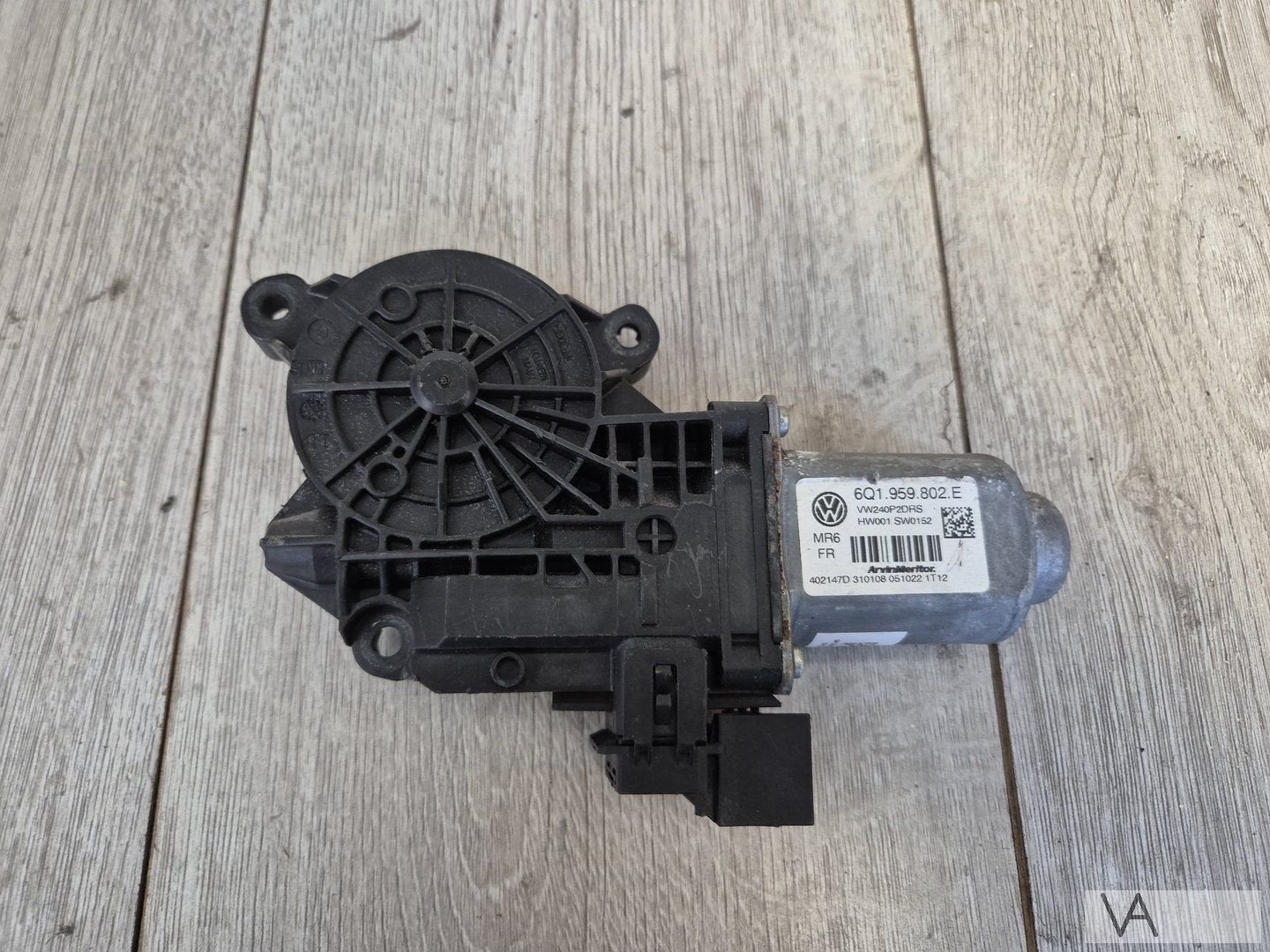 VW Polo 9n3 Skoda Fabia raammotor links voor 6q1959802E €100, -, Utilisé, Skoda, -