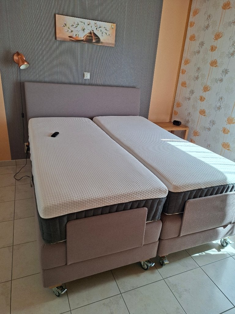 lit boxspring velda versus 160-200cm, Huis en Inrichting, Ophalen, Bruin, Tweepersoons, Zo goed als nieuw