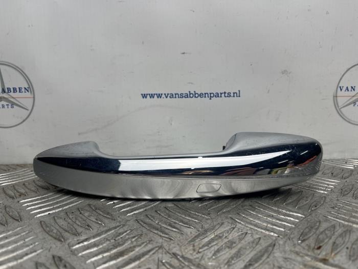 Portiergreep 4Deurs links-voor van een Mercedes C-Klasse, Gebruikt, -, -, 3 maanden garantie