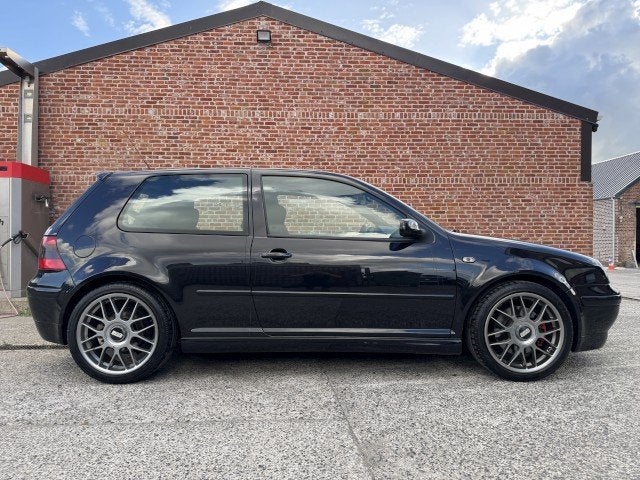 Volkswagen Golf IV GTI "25 jarhe edition" BBS/recaro/210pk !, Voorwielaandrijving, Stof, Zwart, Zwart