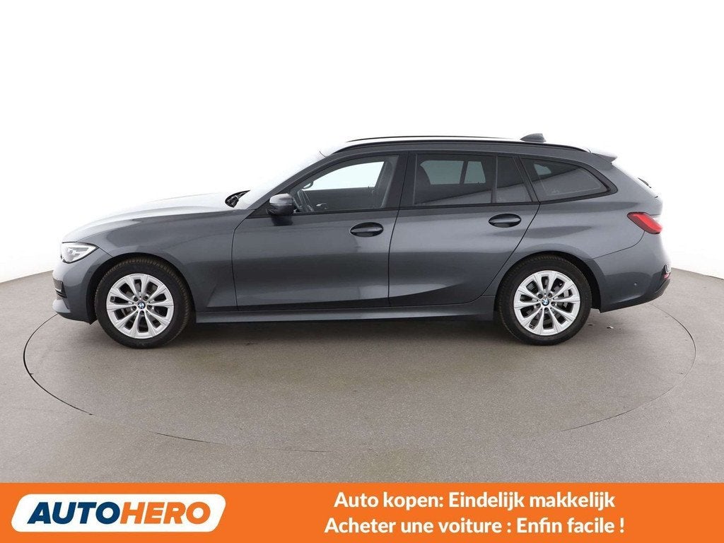 BMW 3 Serie 318 318d Advantage (bj 2020, automaat), Auto's, Achterwielaandrijving, 136 pk, Zwart, Leder