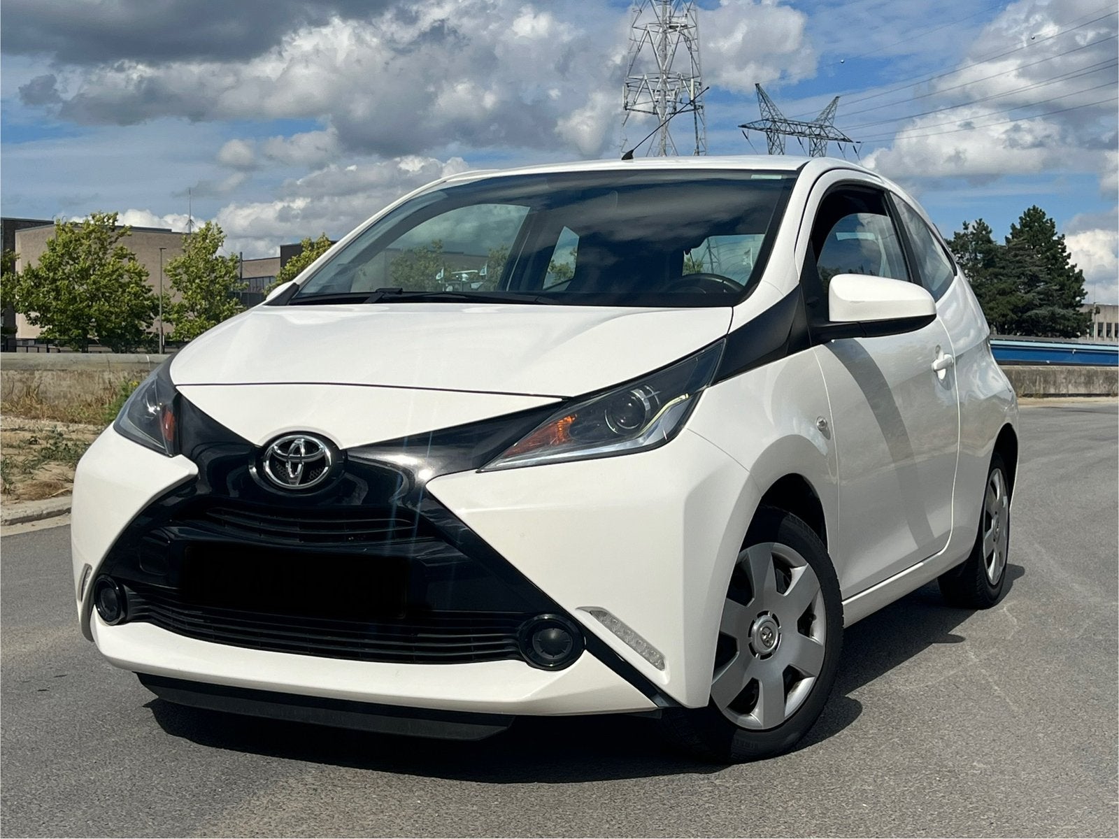 Toyota Aygo 1.0 Benzine VVT-i //Camera Airco//, Auto's, Toyota, Voorwielaandrijving, Stof, Wit, Bedrijf