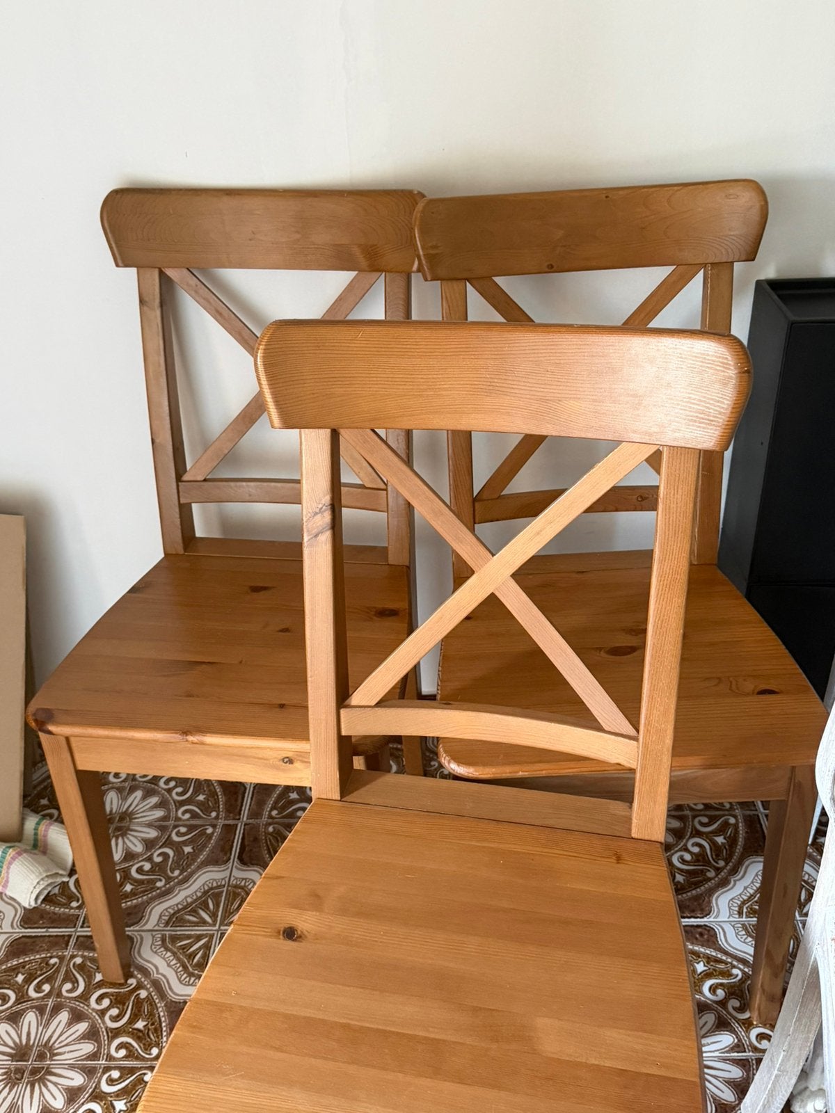3 Hoeten  ikea stoelen, Huis en Inrichting, Ophalen, Zo goed als nieuw