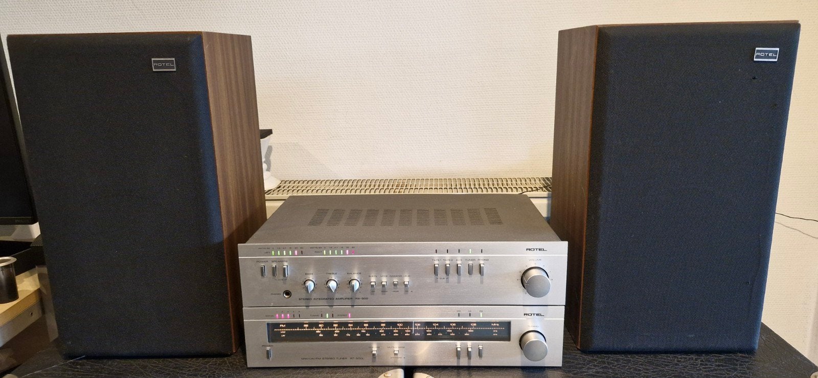 vintage Rotel, Enlèvement, Haut-parleurs