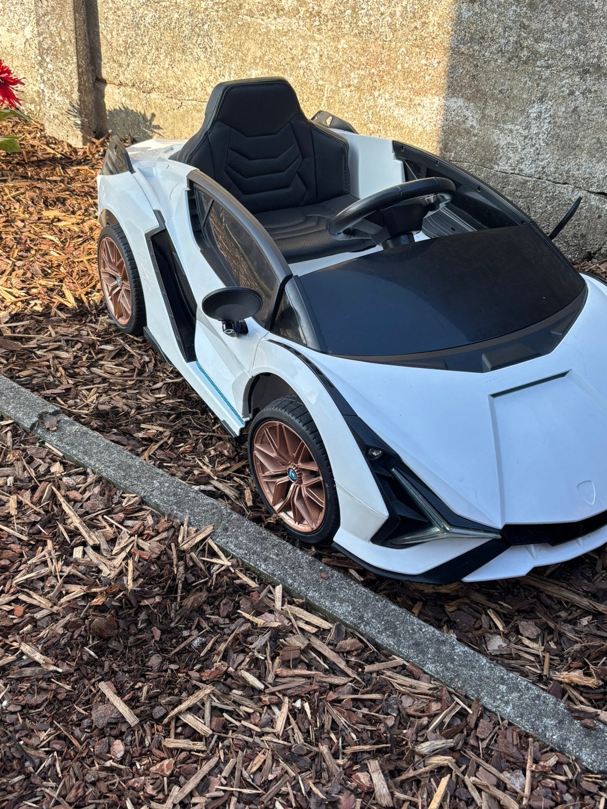 Lamborghini elektrische auto, Kinderen en Baby's, Ophalen, Zo goed als nieuw