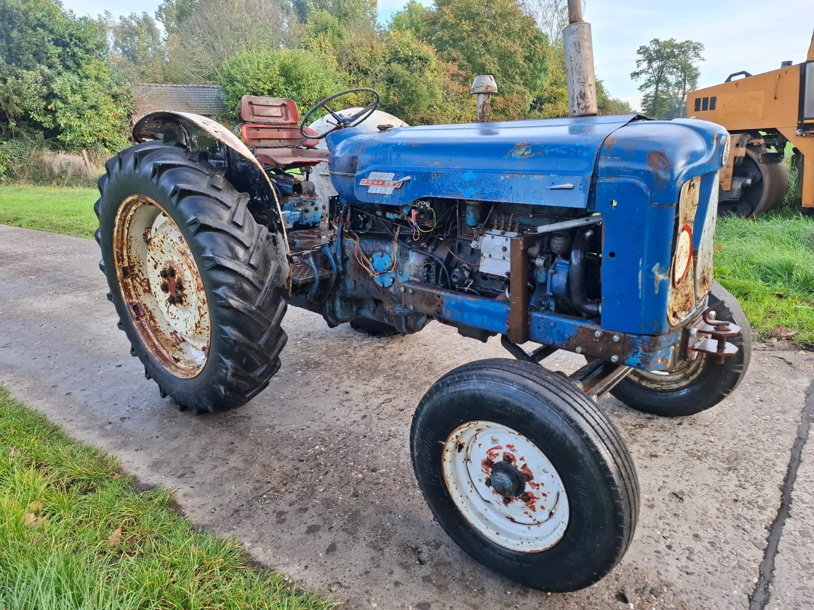 Fordson power major, Zakelijke goederen, Ophalen