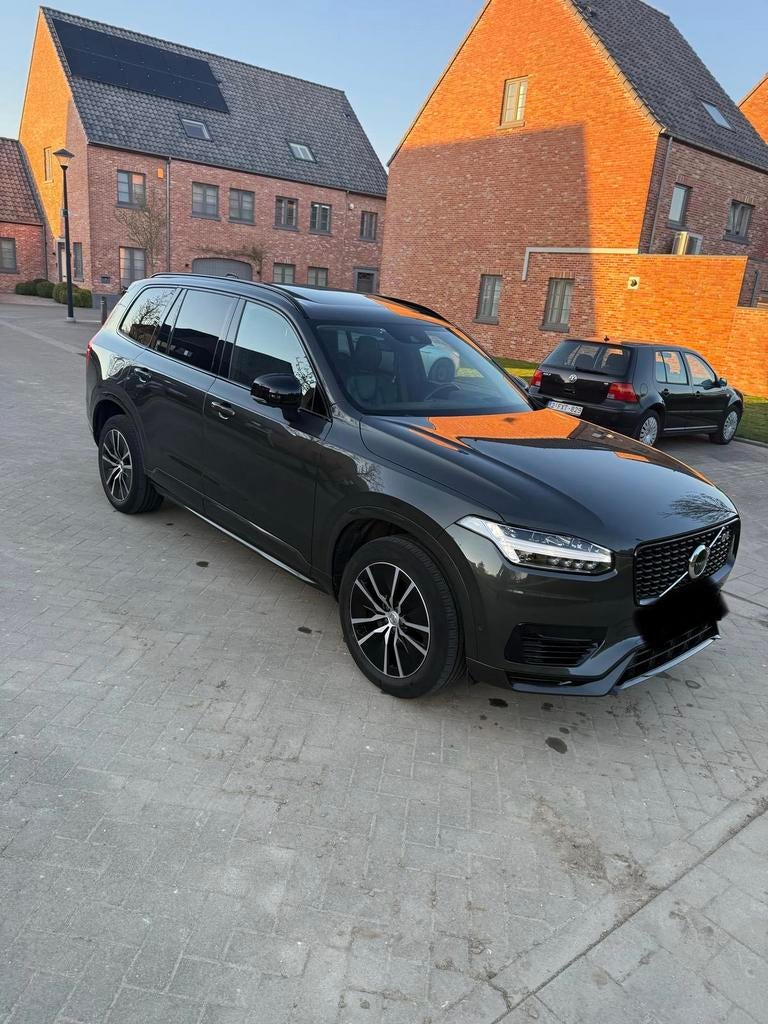 Volvo XC90 T8 AWD R-Design Plug-In Hybrid, Auto's, Volvo, Parkeerassistent, Bruin, Leder, Elektrisch