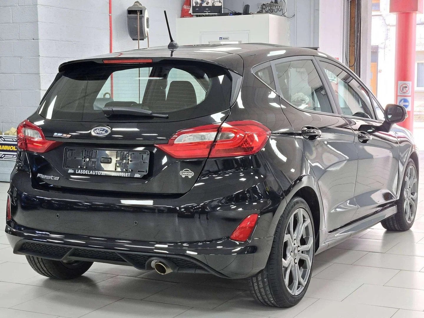 Ford Fiesta 1.0 EcoBoost ST-Line Sound Système Led Lane Ass, Autos, Achat, 998 cm³, Euro 6, Entreprise