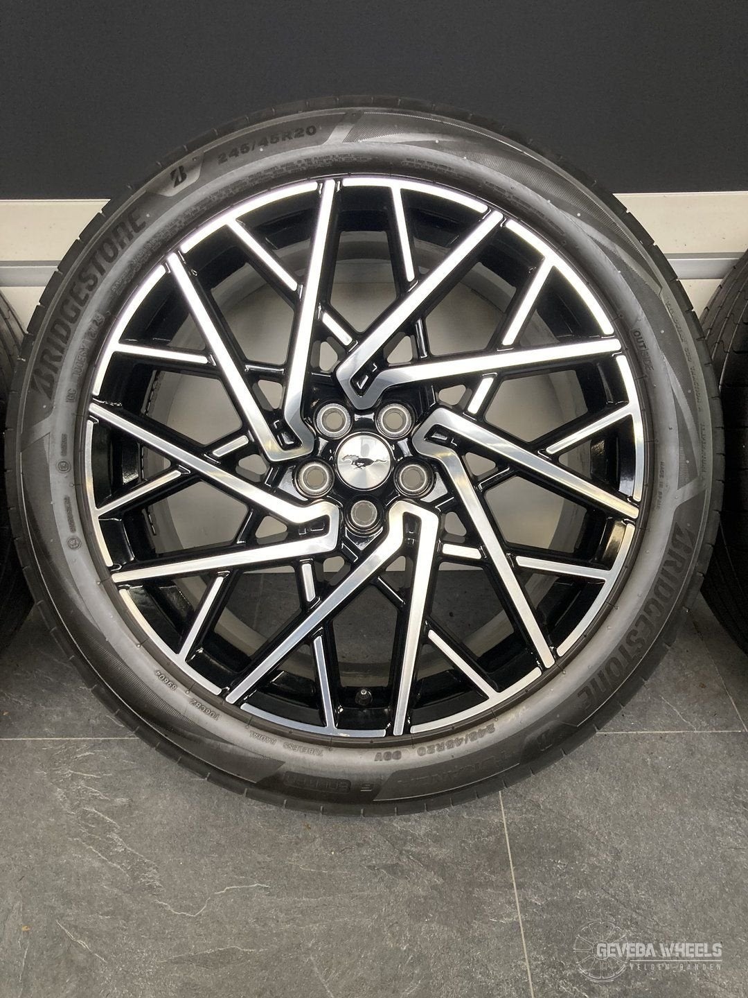20” originele Ford Mustang Mach-e GT velgen + banden 5x108, Auto-onderdelen, -, -, Banden en Velgen, Ophalen of Verzenden