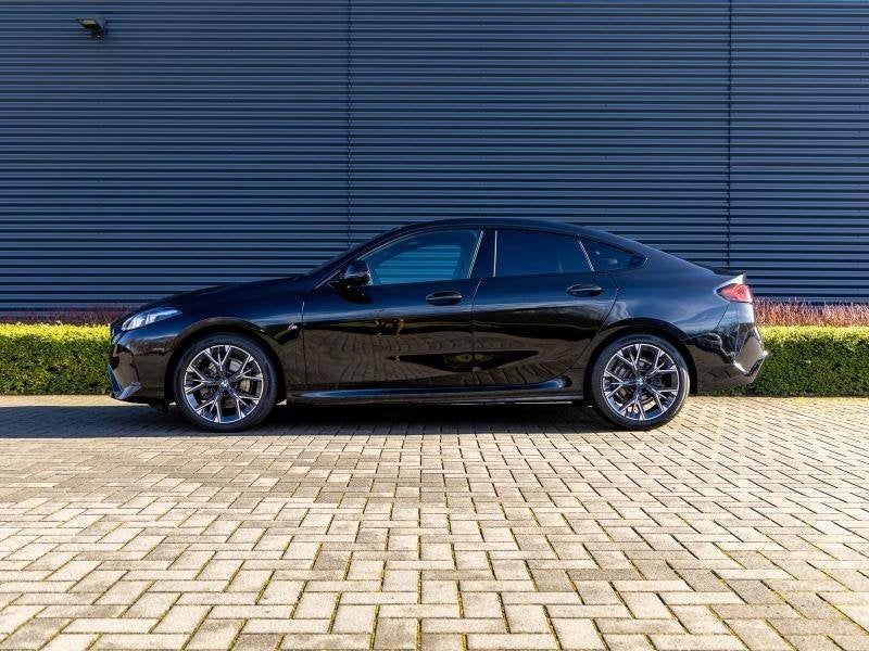 BMW 2-Serie Gran Coupé, Automaat, 4 deurs, https://public.car-pass.be/vhr/4da4e886-b487-42f0-a05e-62b5c16adfd9, 2 Reeks