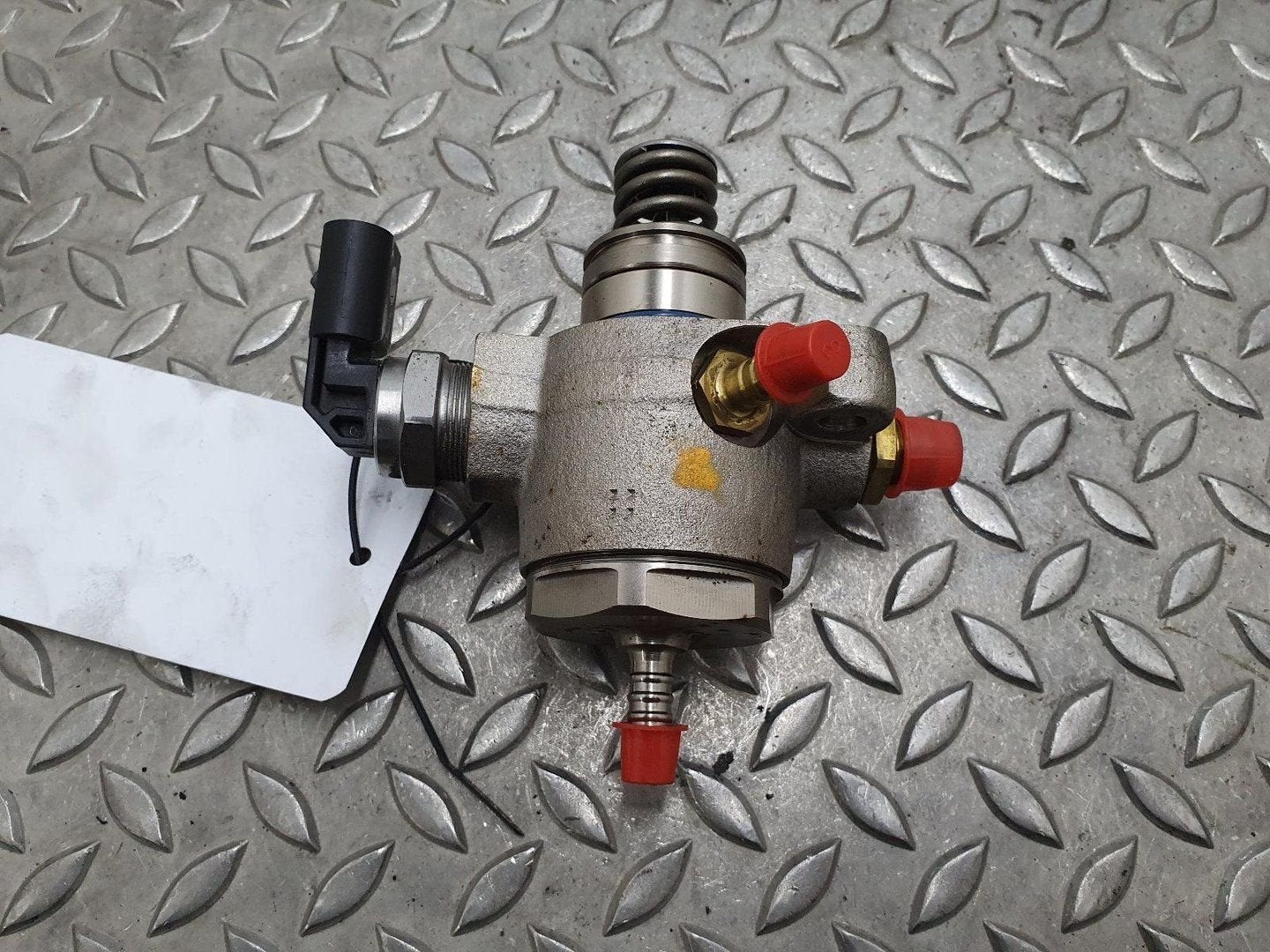 VOLKSWAGEN GOLF BRANDSTOF POMP VOOR DE RAIL (HOGE DRUK) 06L1, Enlèvement ou Envoi, Utilisé, ARN reconnu