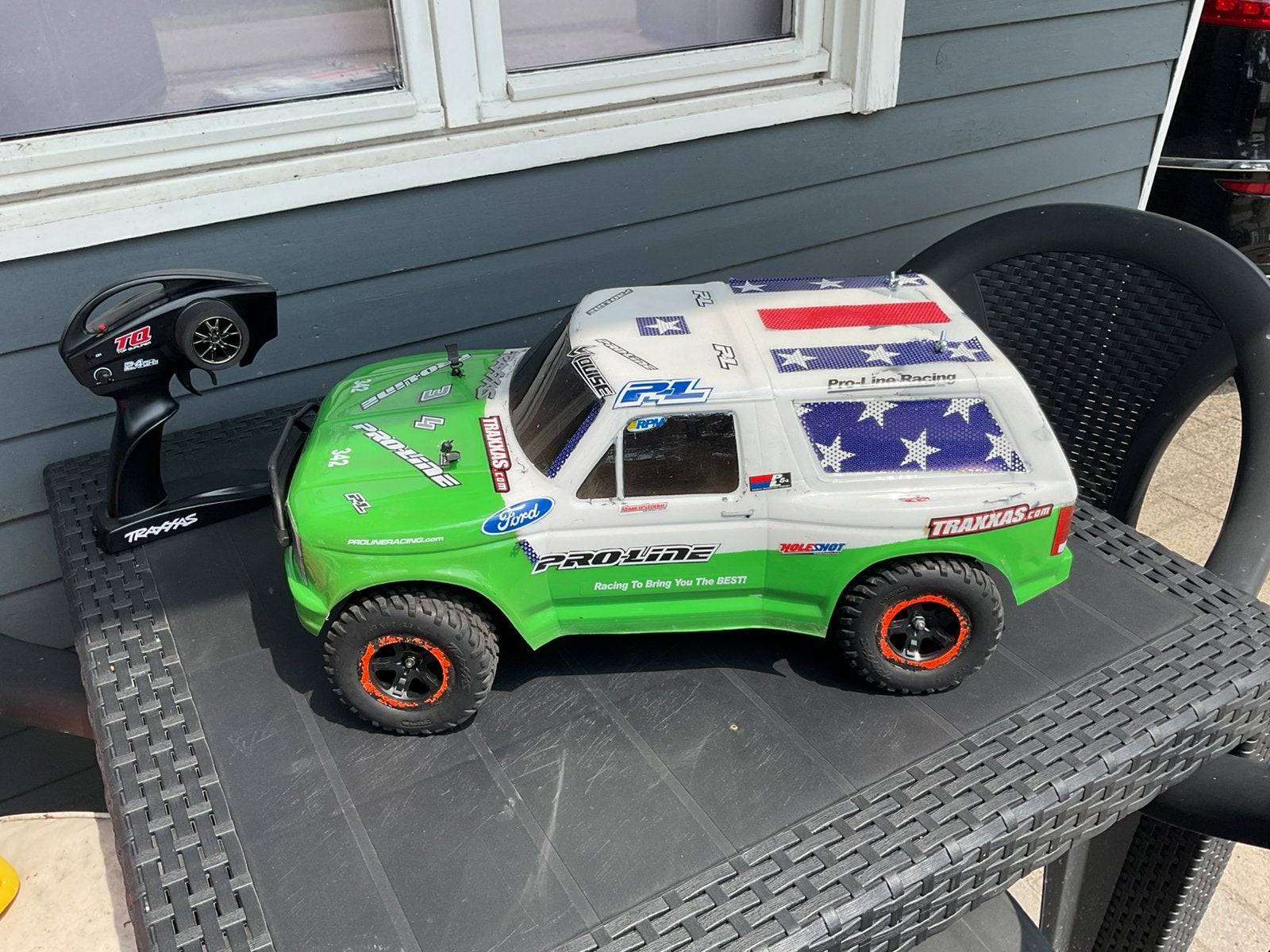 Traxxas slahs 4x4 met ford body, Hobby en Vrije tijd, Modelbouw | Radiografisch | Auto's, Elektro, Gebruikt, Auto offroad, Ophalen of Verzenden