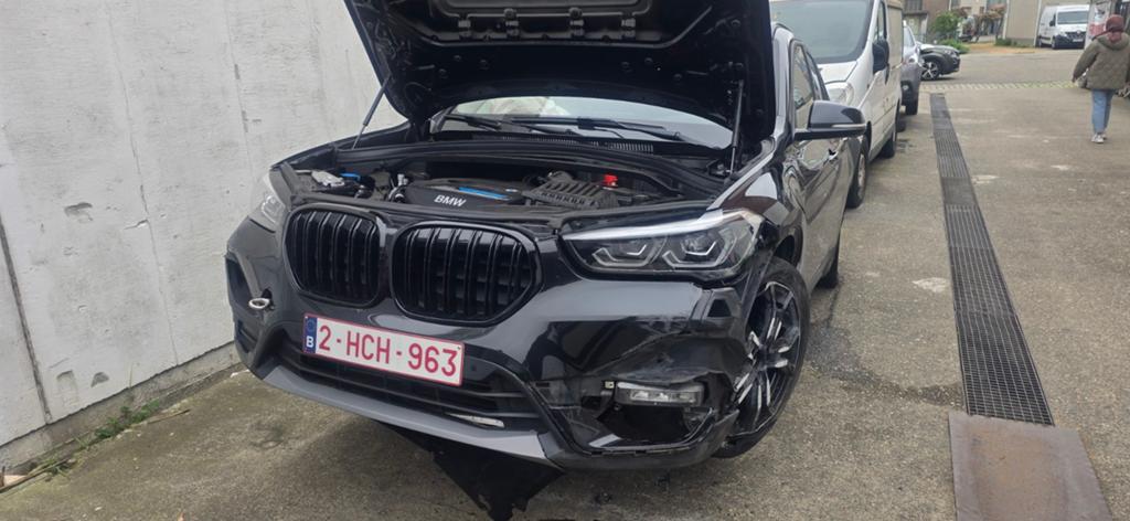2021 bmw x1 hybrid benzine automaat 1.5 km90.000 schade auto, Euro 6, Bedrijf, X1, Automaat