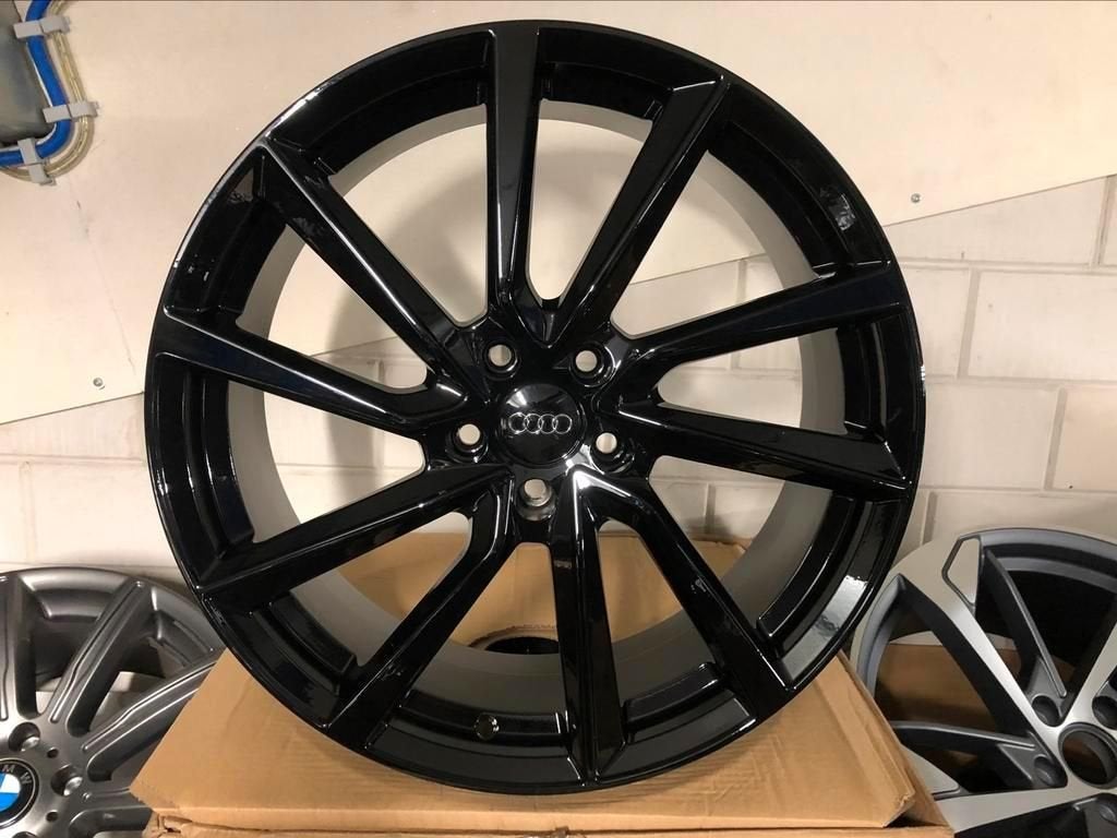 NIEUW 20inch Audi Seat Skoda VW Black RS Style Velgen! 5x112, Neuf, Pneus et Jantes, -, 20 pouces